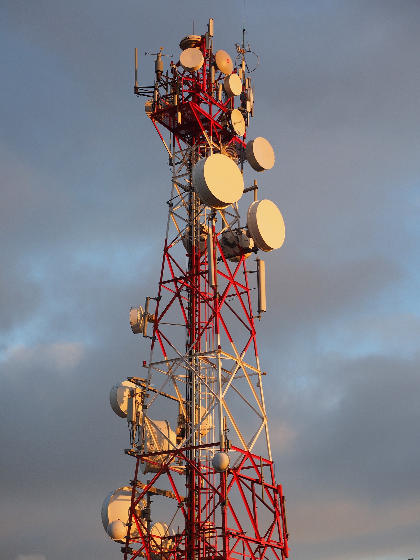 radar-equipment-g62fe24926_1920